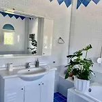 度假居 Caldi Sea View House