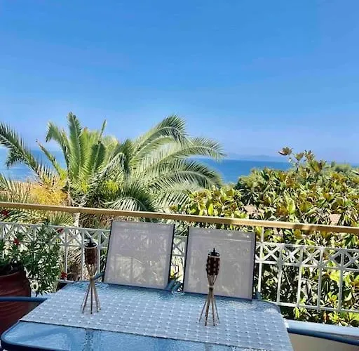 Prázdninový dům Caldi Sea View House *