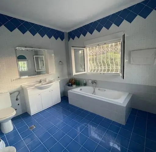 Vakantiehuis Caldi Sea View House *