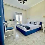 Caldi Sea View House *